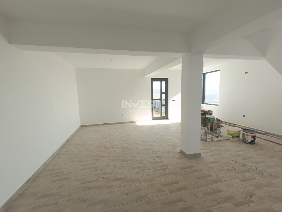 Casa cu 4 camere, incalzire pardoseala. Rediu - 3km de Rond Pacurari - 4