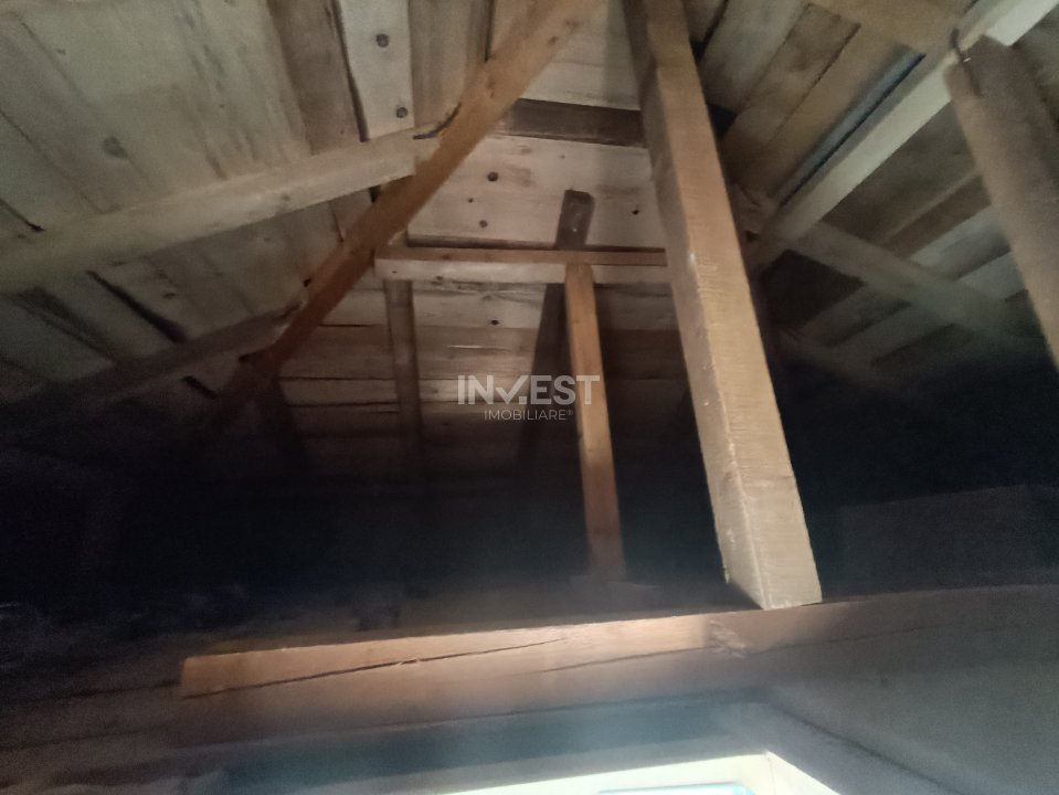 Casa cu 4 camere, incalzire pardoseala. Rediu - 3km de Rond Pacurari - 10