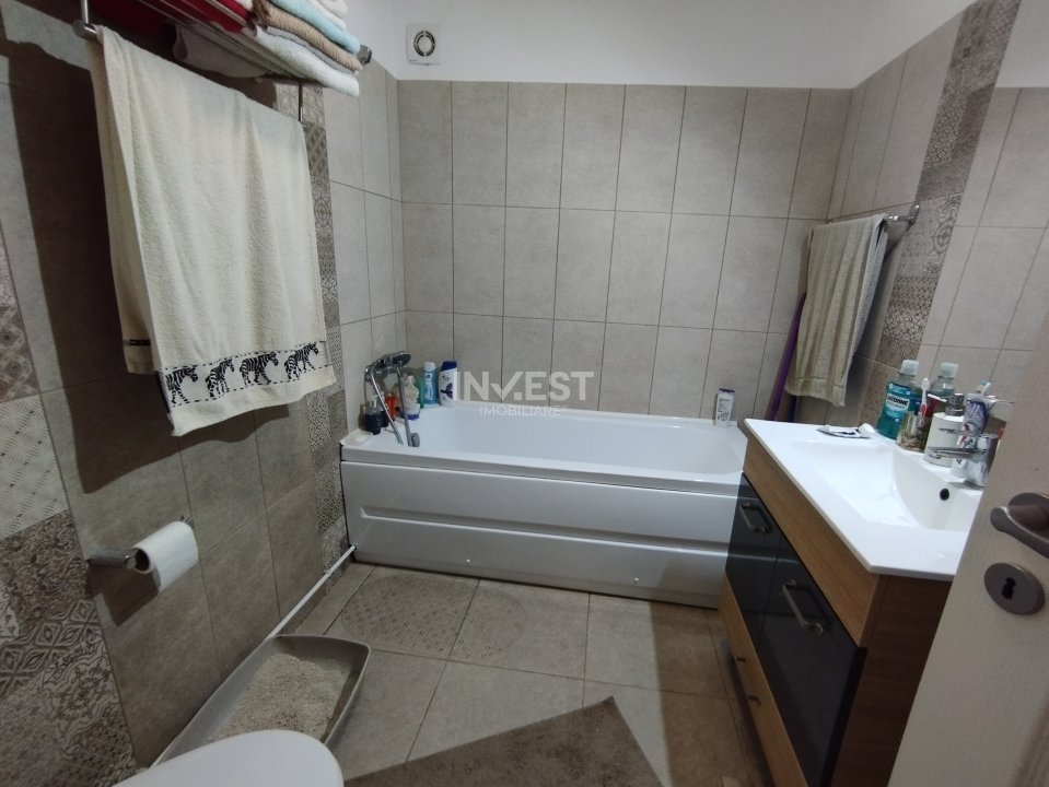 2 CAMERE  MOBILAT ROND PACURARI - 6
