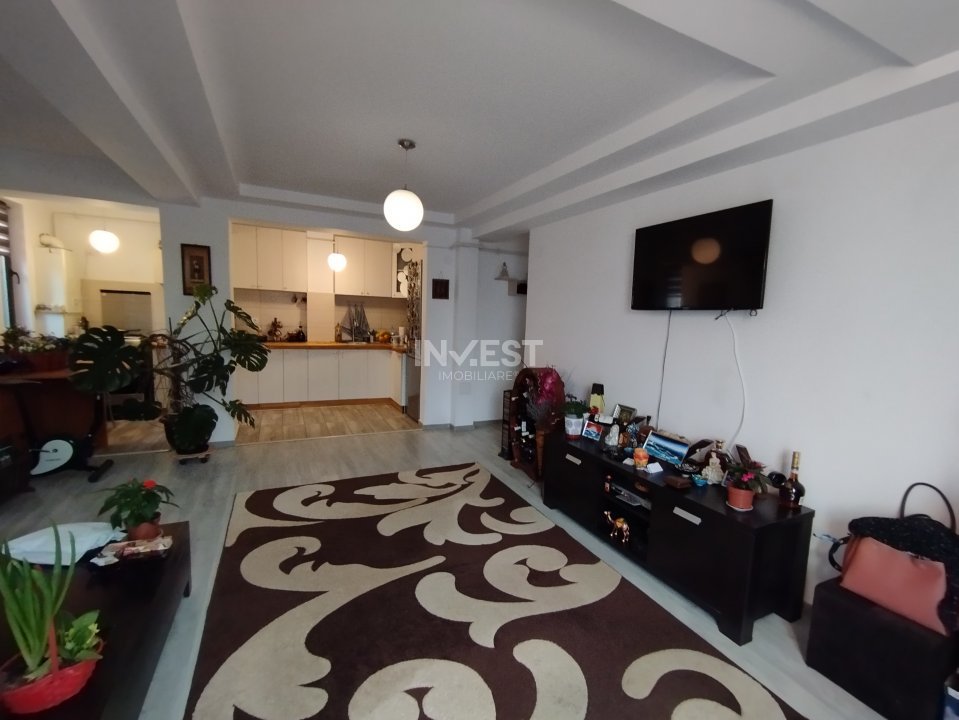 2 CAMERE  MOBILAT ROND PACURARI - 8
