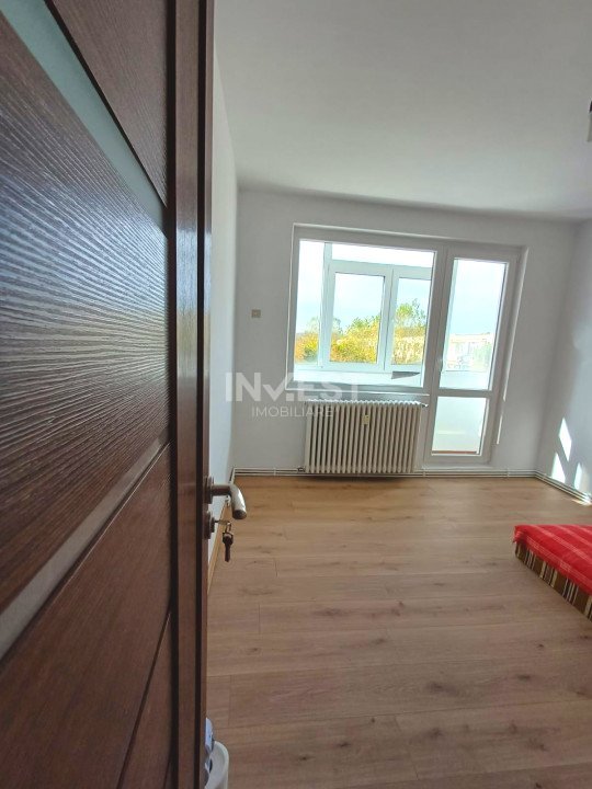 Apartament 3 camere - Podu Roș, Splai Bahlui - 76.500 euro - 4