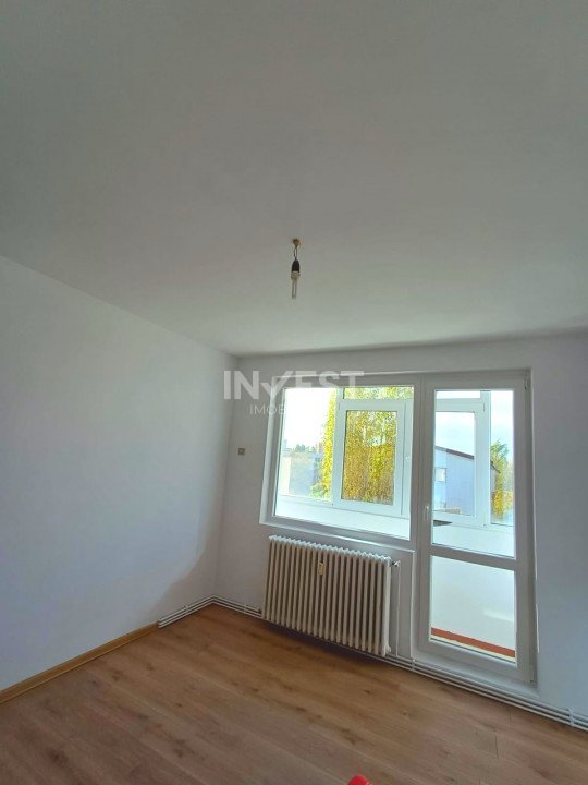Apartament 3 camere - Podu Roș, Splai Bahlui - 76.500 euro - 7