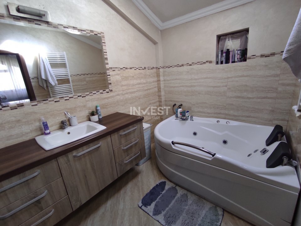 Apartament 3 camere cu Curte Spațioasă și Terasă în Zona CUG  - 7