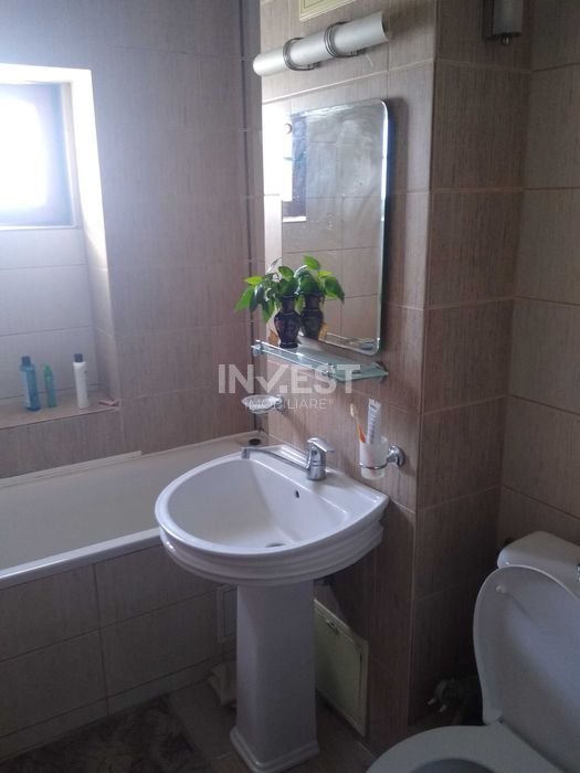 Apartament 4 camere decomandat, etaj intermediar,  Selgros - 6