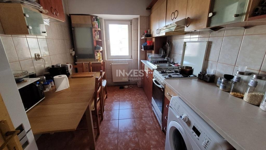 Apartament de 4 Camere, 90 mp, zona Nicolina - 4