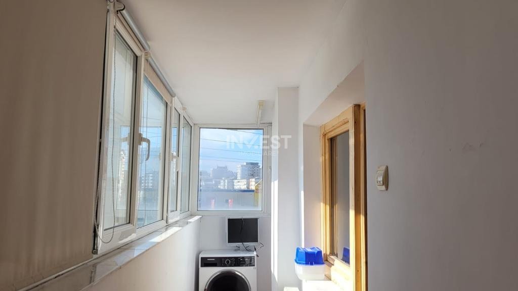 Apartament de 4 Camere, 90 mp, zona Nicolina - 5