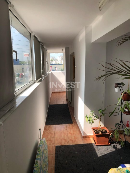 Apartament de 4 Camere, 90 mp, zona Nicolina - 6