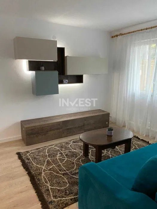 Apartament 3 camere, decomandat, renovat, etajul 2, zona Gara, Iasi  - 2