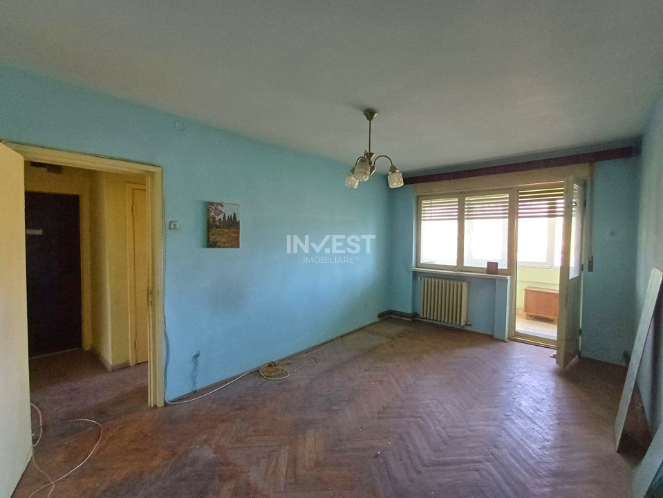 Apartament 3 camere decomandat - etaj 2 - Bulevardul Socola  - 6