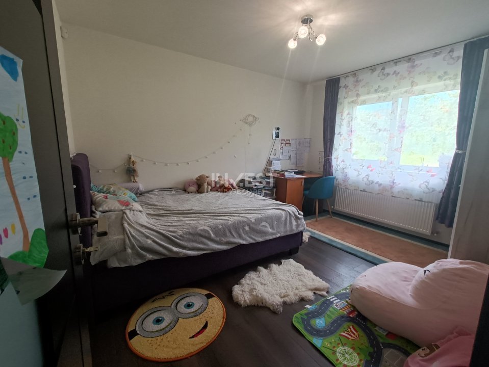 Casa 4 camere, garaj, 1424mp teren - mobilata si utilata - 12