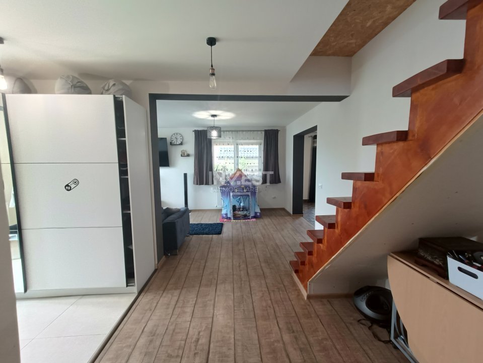 Casa 4 camere, garaj, 1424mp teren - mobilata si utilata - 14