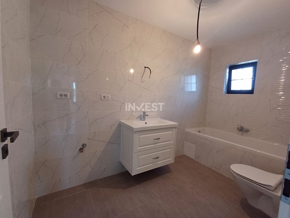 CASA CU 4 CAMERE , BECI , PLATOU GALATA  - 4