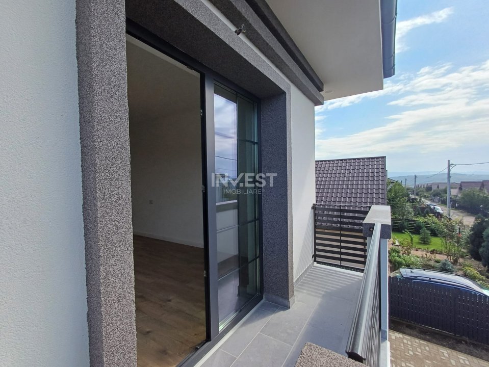 CASA CU 4 CAMERE , BECI , PLATOU GALATA  - 17