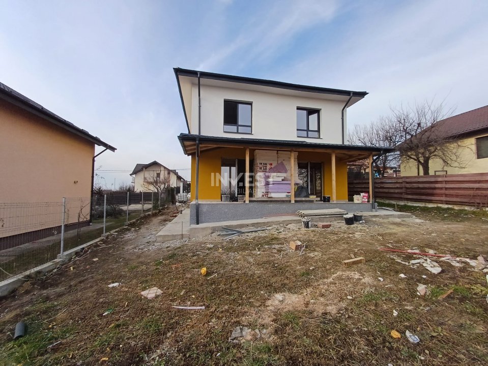 Casă de vânzare în zona Valea Adâncă - 2