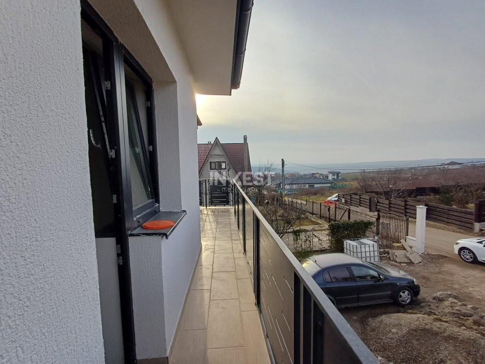 Casă de vânzare în zona Valea Adâncă - 4
