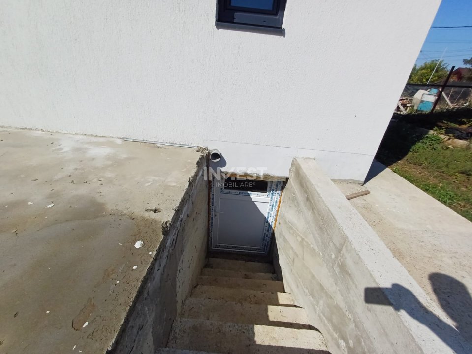 Casa 4 camere , beci , Miroslava-Vorovesti - 8
