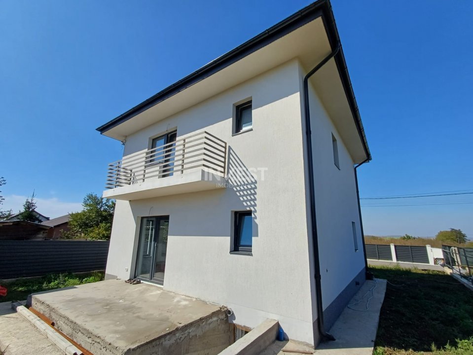 Casa 4 camere , beci , Miroslava-Vorovesti - 3