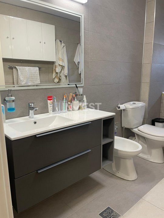 Apartament 3 camere, 130 mp, intermediar, bloc 2014, mobilat-utilat - 14