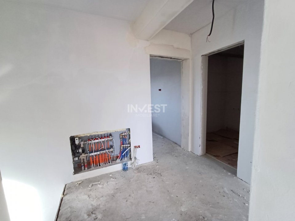 Casa 4 camere si beci in Miroslava 500 m de centru – 120 mp Utili, Teren 400 mp - 6