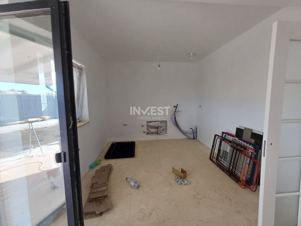 Casa 4 camere si beci in Miroslava 500 m de centru – 120 mp Utili, Teren 400 mp - 16