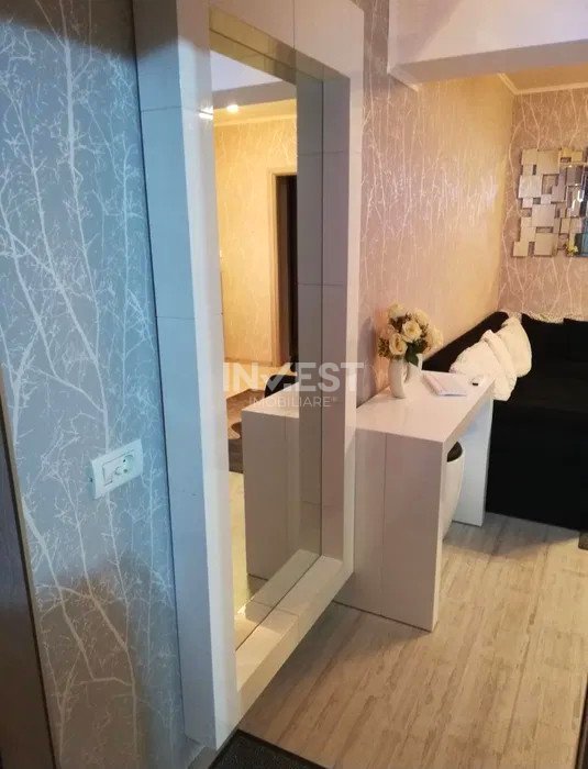 Apartament cu 3 camere -  etajul 2 - Podu Roș, Cantemir  - 3