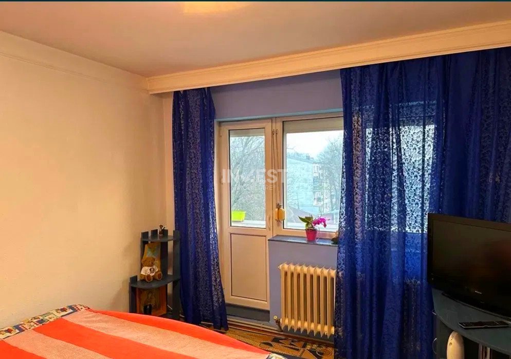 Apartament 4 camere -Tatarasi-etaj intermediar - 2