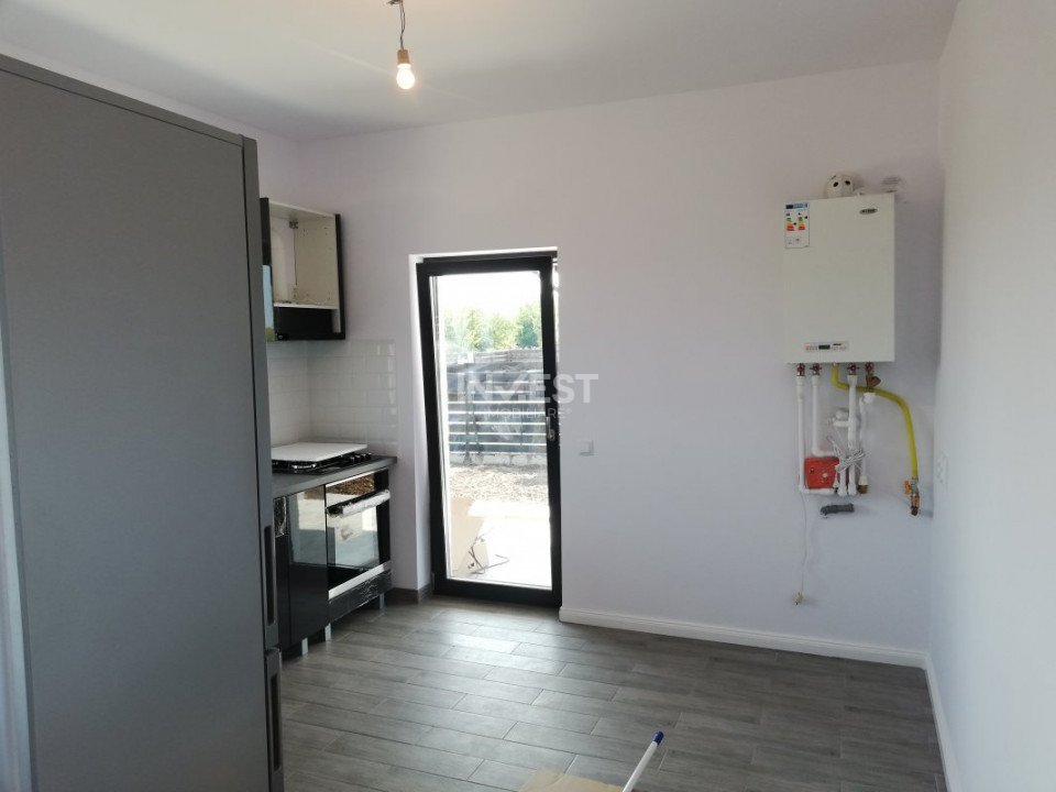 Casă Individuală Modernă în Valea Ursului, Miroslava  - 5