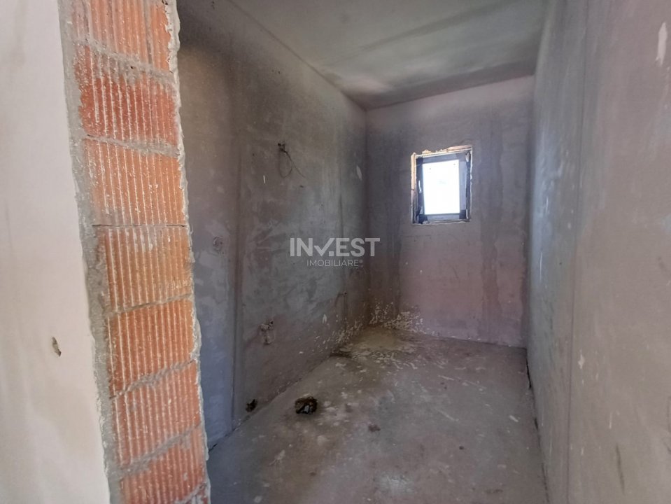 Casa cu 4 camere , Valea Ursului-Vorovesti , pozitie buna - 12