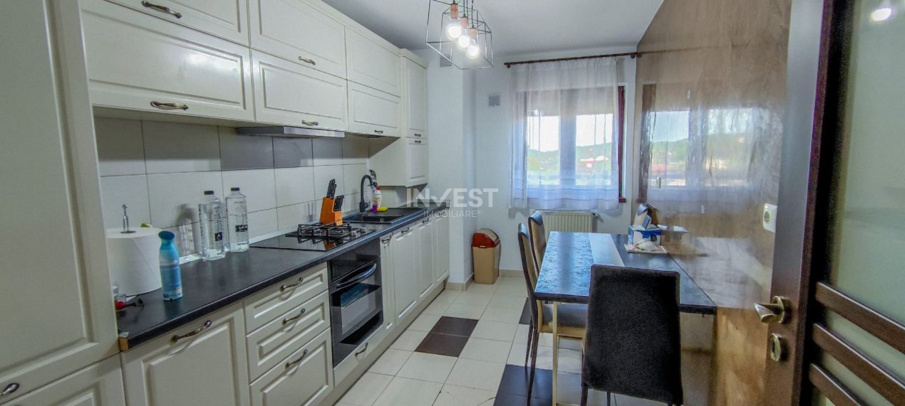 Apartament 2 camere decomandat-Podul de Fier-71mp - 8