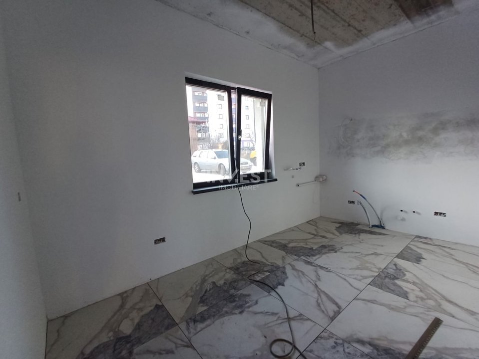 CASA CU 3 CAMERE VISAN - 9
