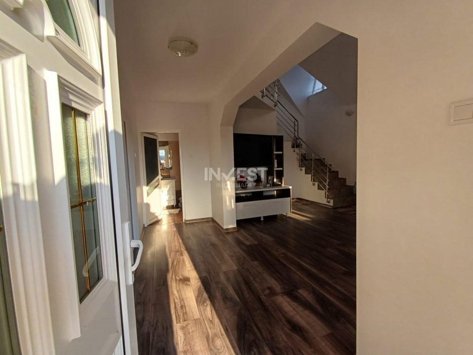 CASA CU 4 CAMERE IN VOINESTI , 825MP DE TEREN  - 22