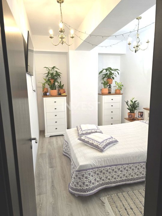  Apartament cu 2 camere - PALAS MALL- BLOC NOU  - 2