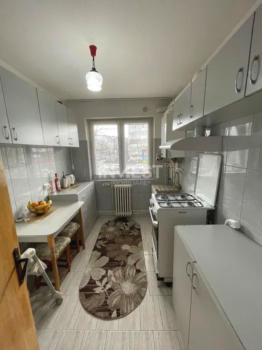 Apartament 3 camere - etaj 1 - Podu Roș  - 3