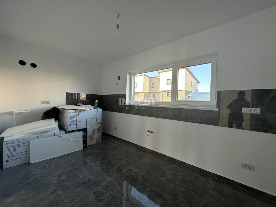 Casă cu dormitor/ birou la parter, 5 camere. Popas Pacurari - 12