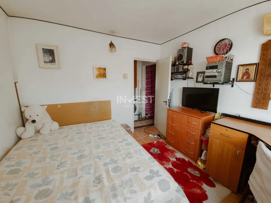 Zimbru- Apartament 3 camere, etaj 2- 90.500 euro  - 6