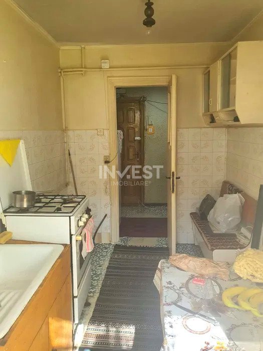 Apartament 3 camere - spațiu comercial - Central, Podu Roș - 4