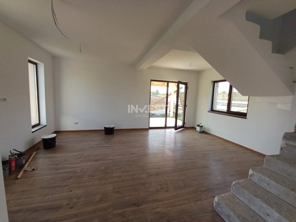 Casă individuală cu 4 camere zona Horpaz - 9