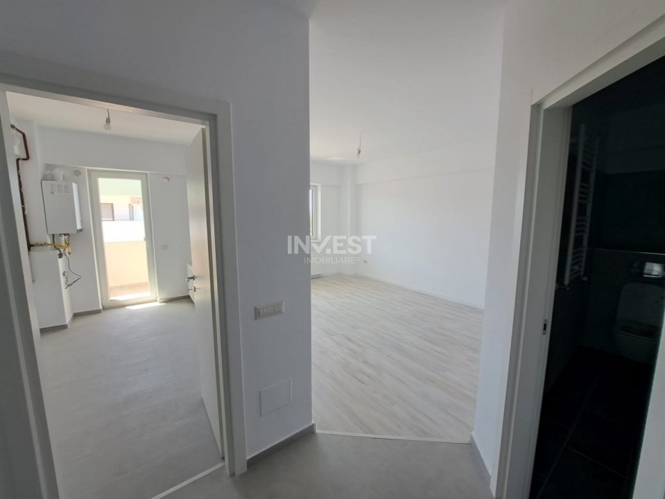 *UNIREA TOWERS* APARTAMENT 3 CAMERE - DECOMANDAT - 9