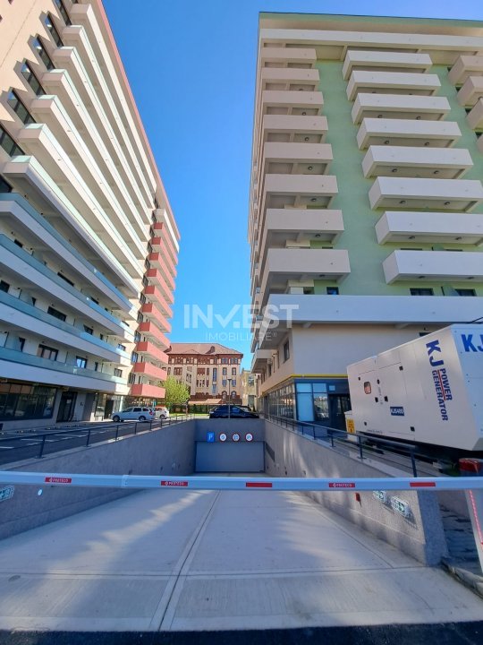 *UNIREA TOWERS* APARTAMENT 3 CAMERE - DECOMANDAT - 13