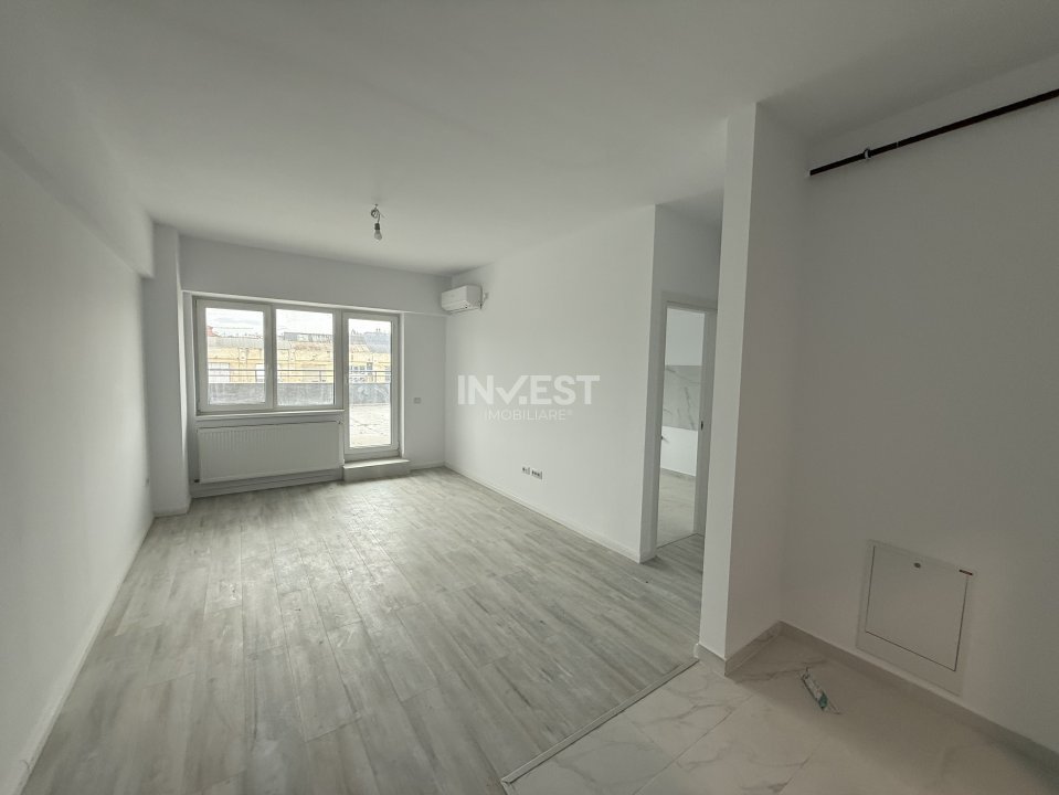 *UNIREA TOWERS* APARTAMENT 3 CAMERE - DECOMANDAT - 2