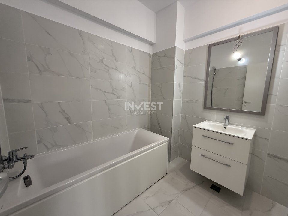 *UNIREA TOWERS* APARTAMENT 3 CAMERE - DECOMANDAT - 26