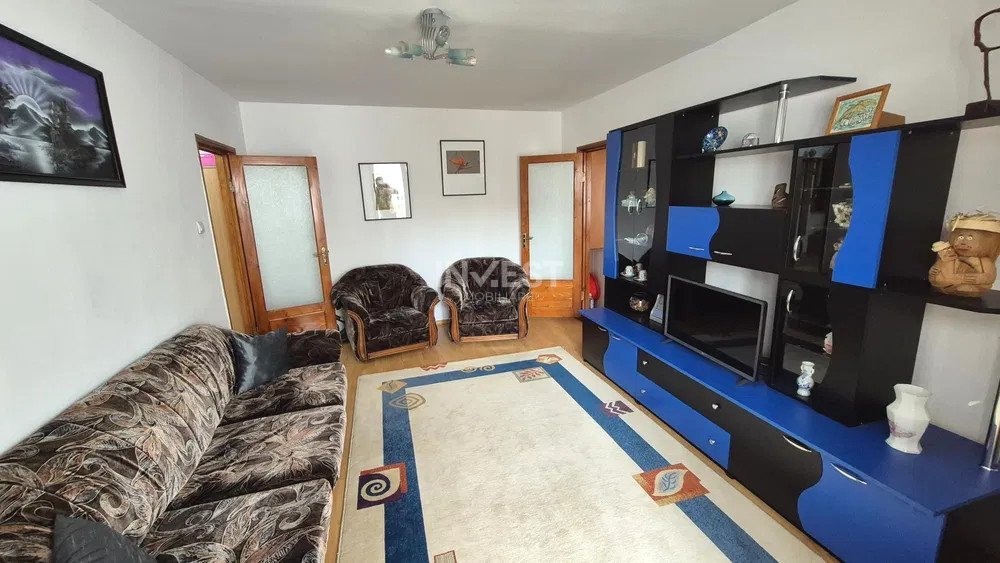 Apartament 3 camere - etajul 1 - Baza 3 - 7