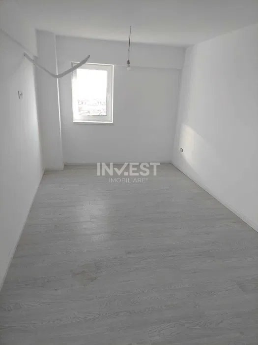 APARTAMENT 2 CAMERE ,56 mp , Platou galata