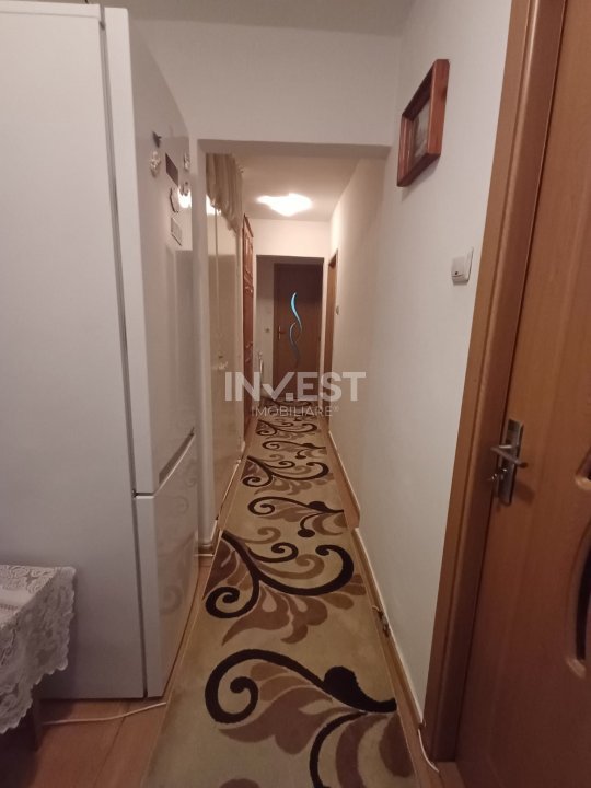 Apartament 3 Camere, etaj 1, zona Nicolina 1  - 5