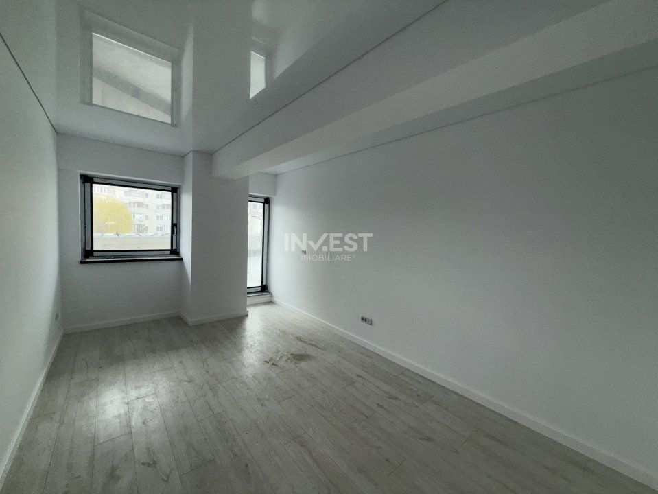 APARTAMENT CU 3 CAMERE , ZONA NICOLINA , BLOC NOU - 9