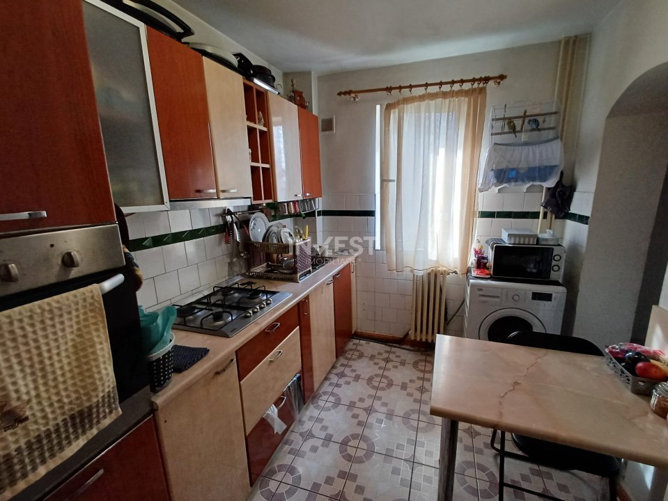 Apartament 2 camere, zona  Pacurari - Posta  - 2