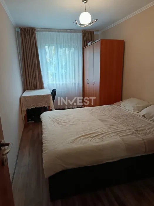 Alexandru cel Bun - Apartament 3 camere, etaj  1 - 4