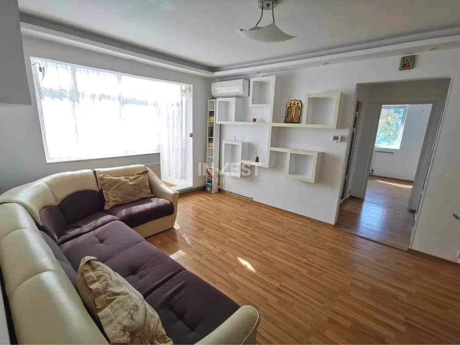 Apartament  2 camere - etajul 3 - Podul de Piatră  - 3