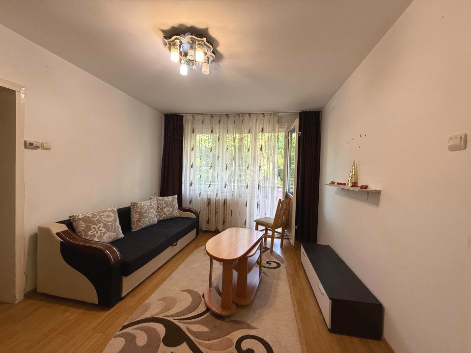 Apartament 2 camere - etajul 1 - Podu Roș  - 1