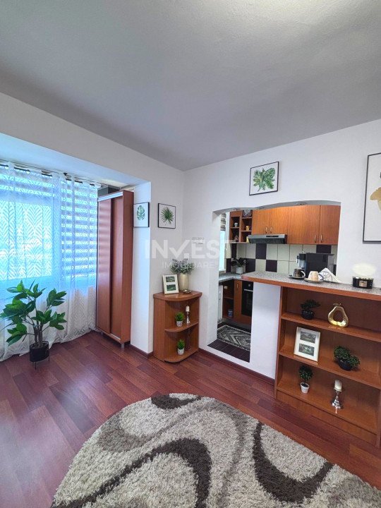 Apartament 3 camere - bloc fără risc - Podu Roș - 3